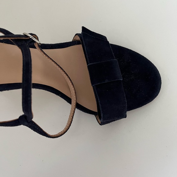 New Witchery Suede Dark Navy Heels - Size 38 - Picture 15 of 15